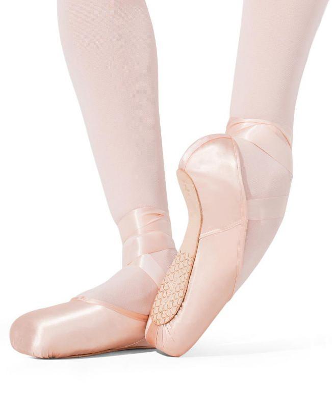 Ava Pointe Shoe - Skintone 55
